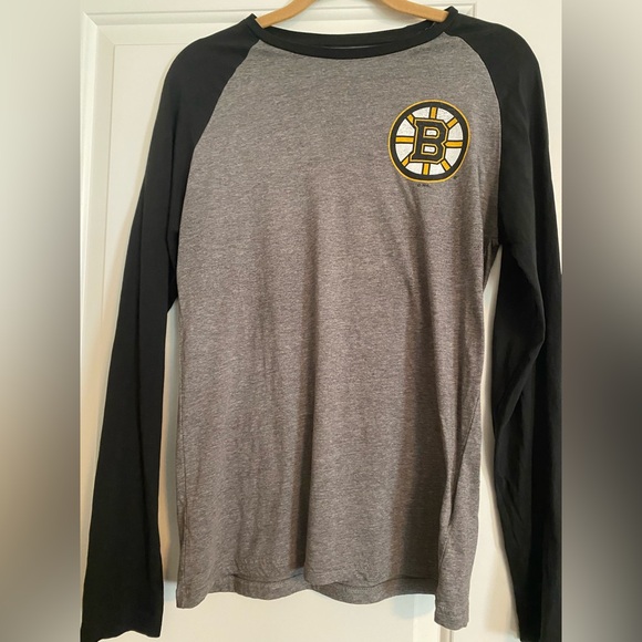 NHL Bruins Gray and Black Long Sleeve Tee - Picture 1 of 4